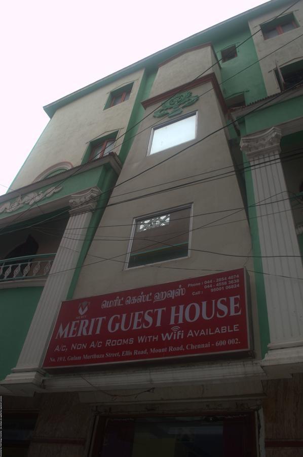 Merit Guest House Csennai Kültér fotó