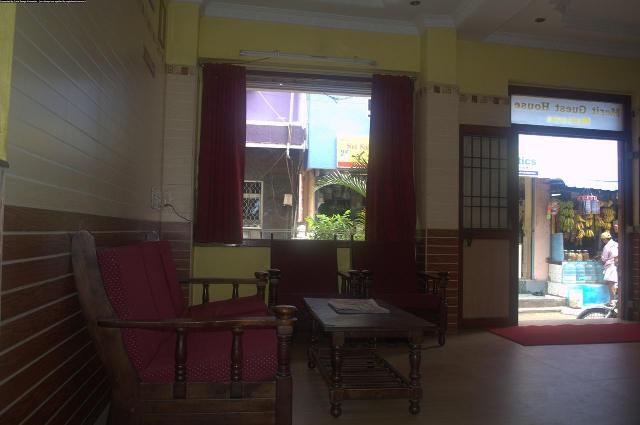 Merit Guest House Csennai Kültér fotó