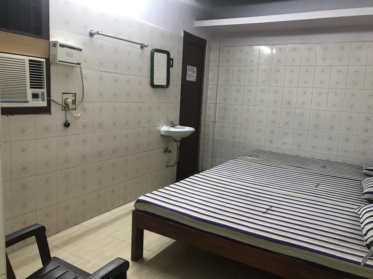 Merit Guest House Csennai Kültér fotó